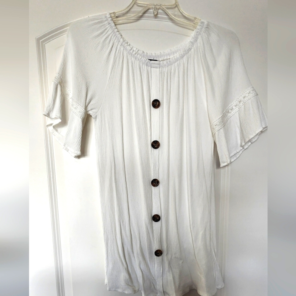 Chic White Button-Down Blouse